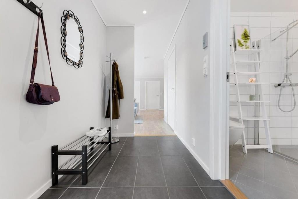 Stor Og Moderne Leilighet I Indre Arna Bergen Gratis Parkering!! Exteriör bild